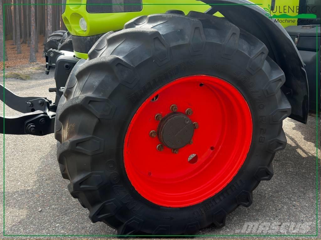 CLAAS Arion 610 C Tractors