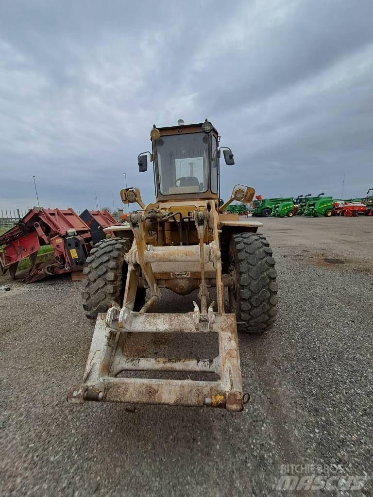 Benfra 415 Tractors