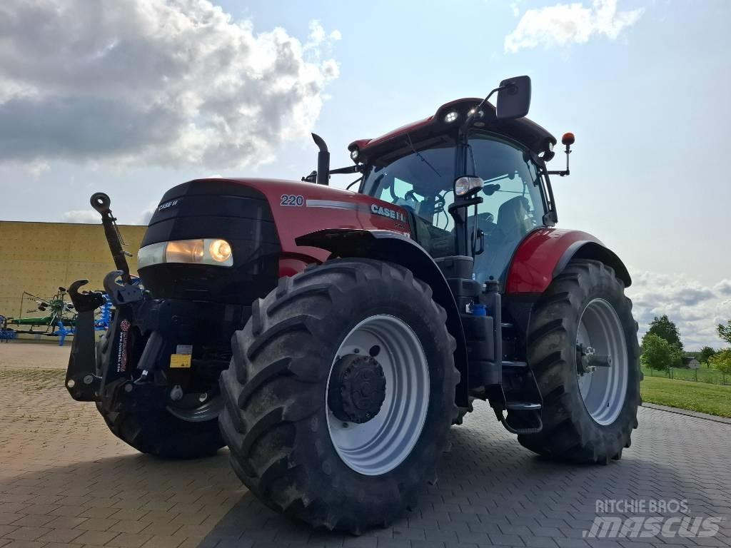 Case IH Puma 220 Tractors