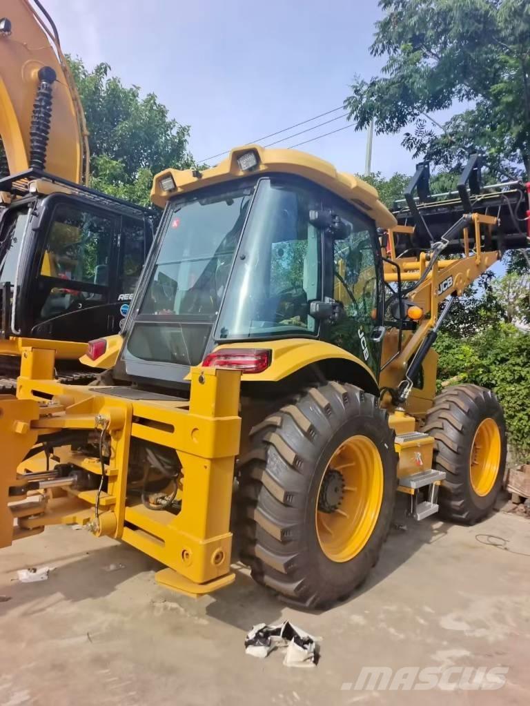 JCB 4 CX Backhoe