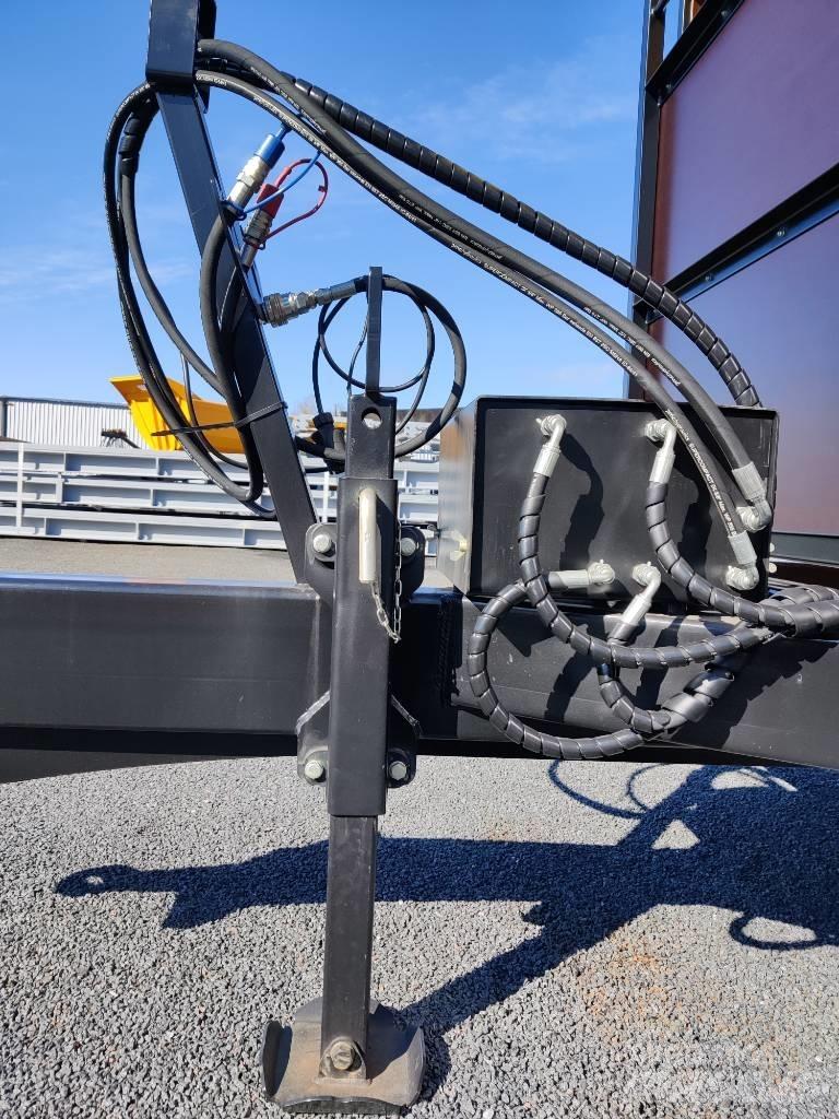 Humus 8L Other trailers