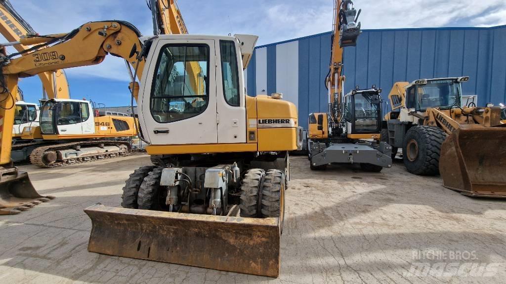 Liebherr A 309 Wheeled excavators