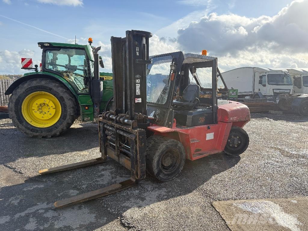 Hangcha CPCD 70 Diesel trucks