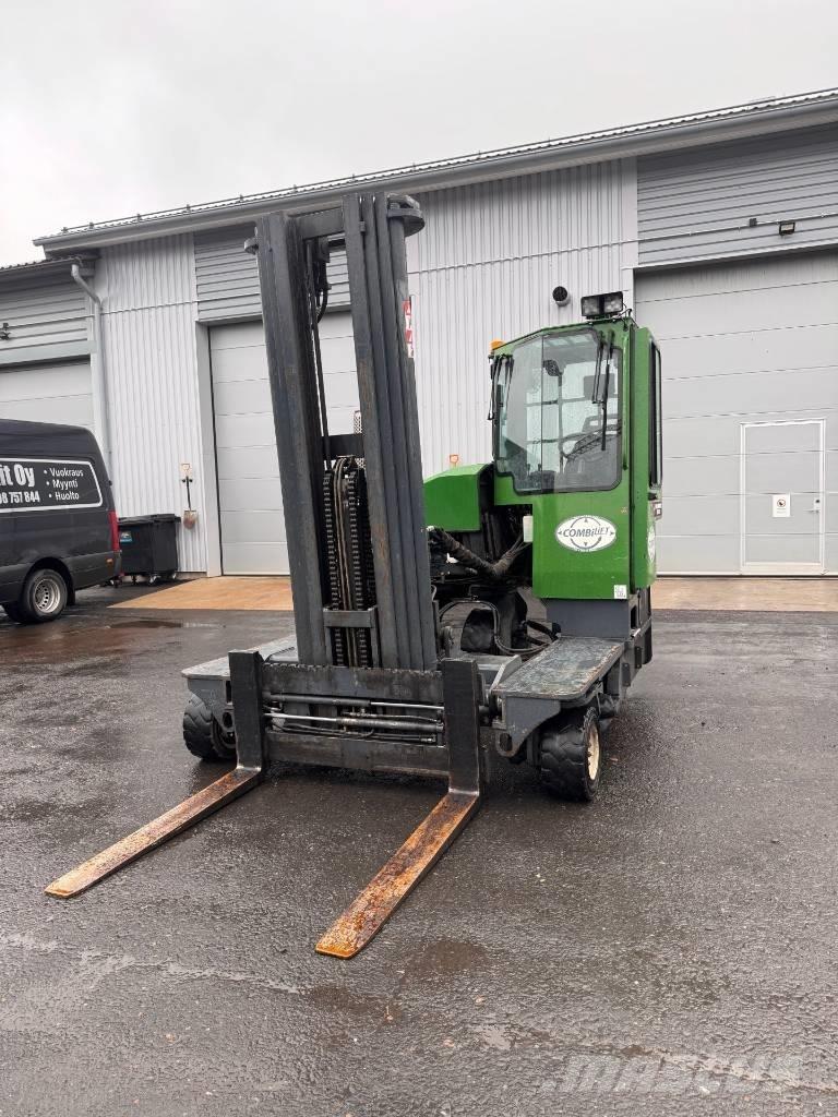 Combilift C 4000 4-way reach truck