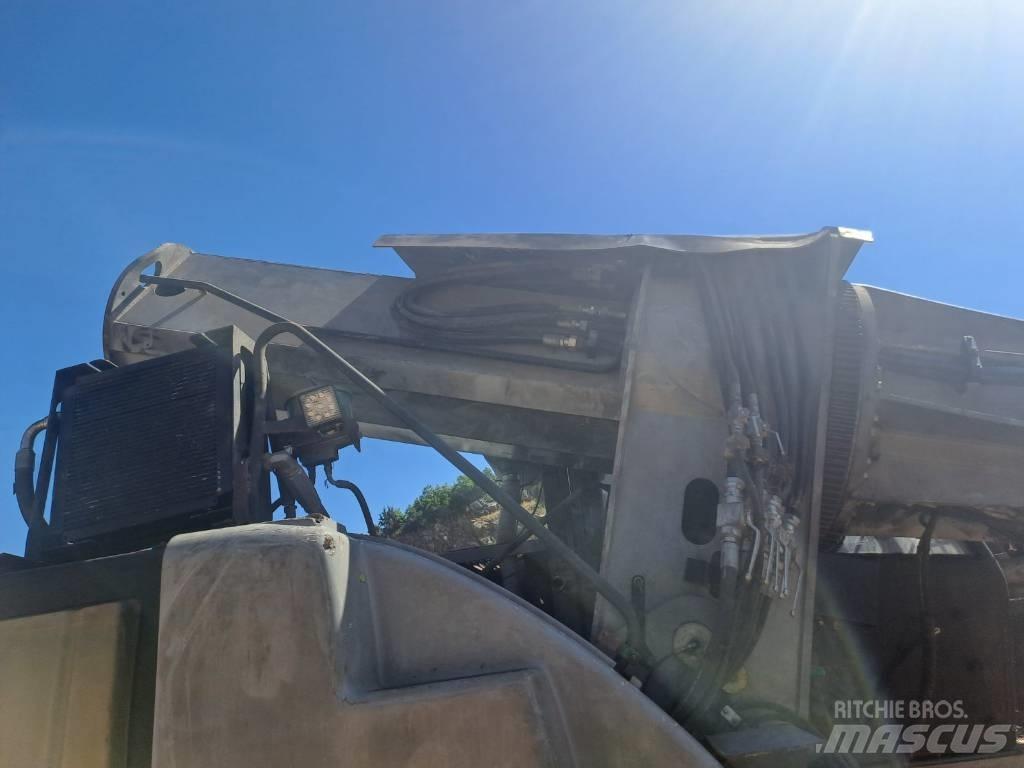 Gradall XL 4200 III Underground Loaders