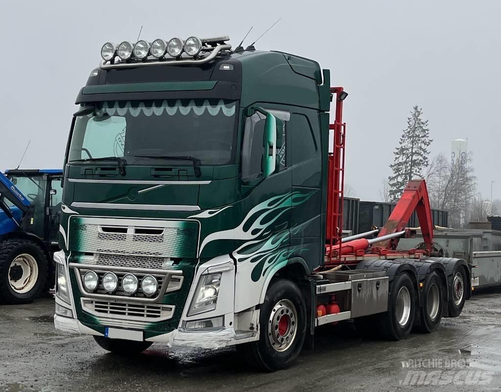 Volvo FH 540 Hook lift trucks