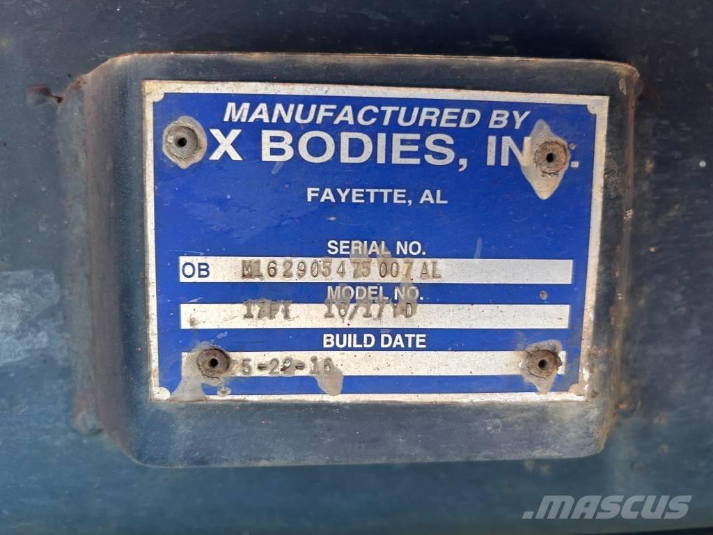 Mack Granite GU 713 Tipper trucks