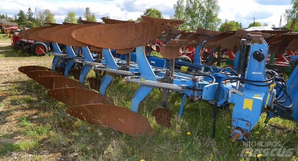 Överum 5 Reversible ploughs