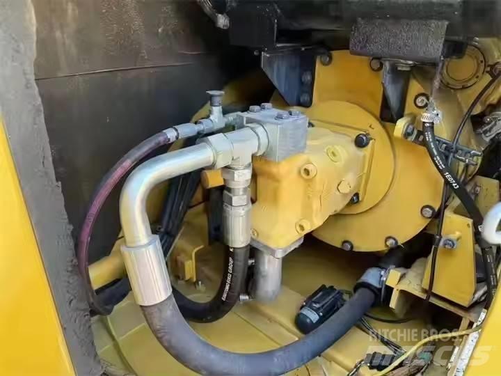 CAT 307 Crawler excavators