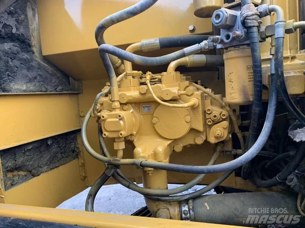 CAT 320C Crawler excavators