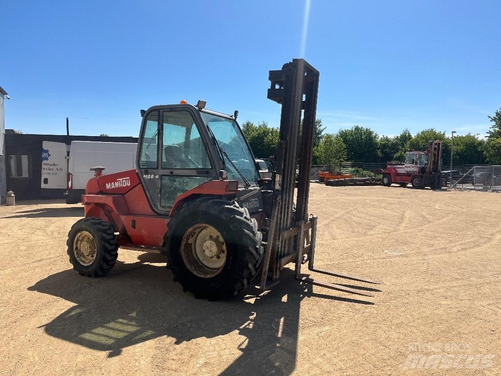 Manitou M 26.4 Rough terrain truck
