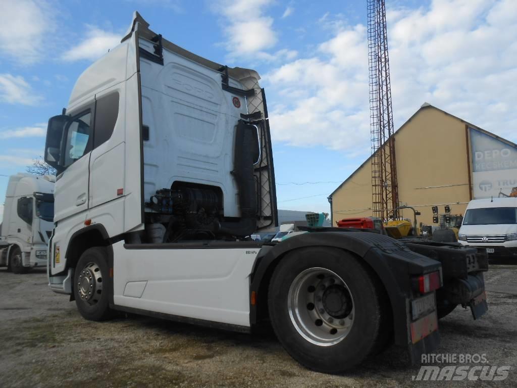 Ford F-Max 500 4x2 Prime Movers
