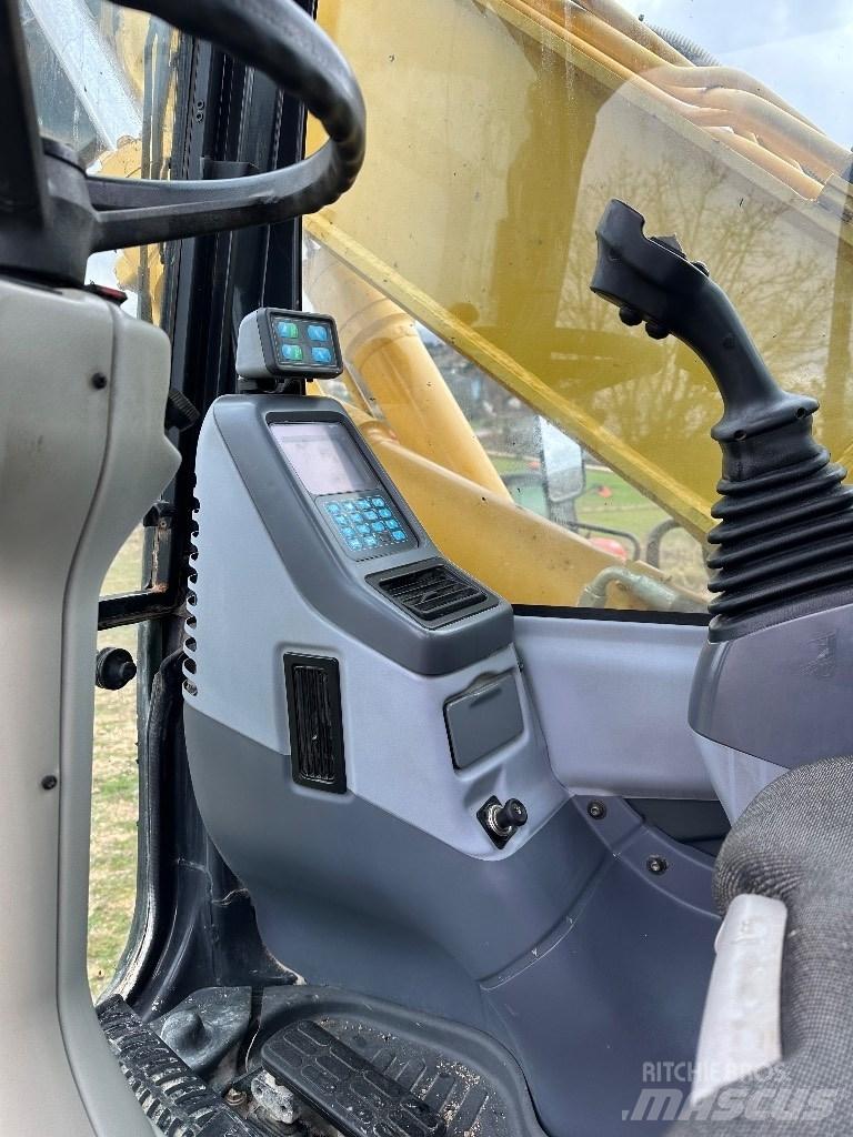 Komatsu PW 160-7E0 Wheeled excavators