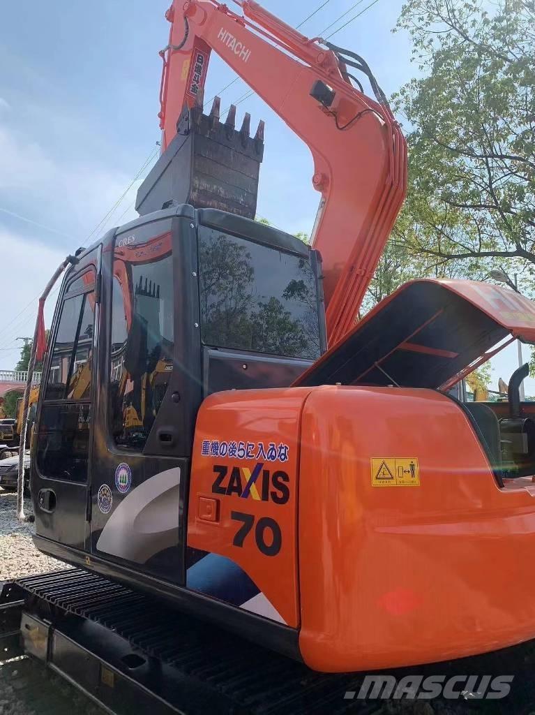 Hitachi ZX 70 Crawler excavators