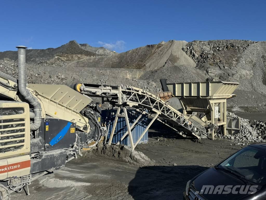 Metso LT 220 D Mobile crushers