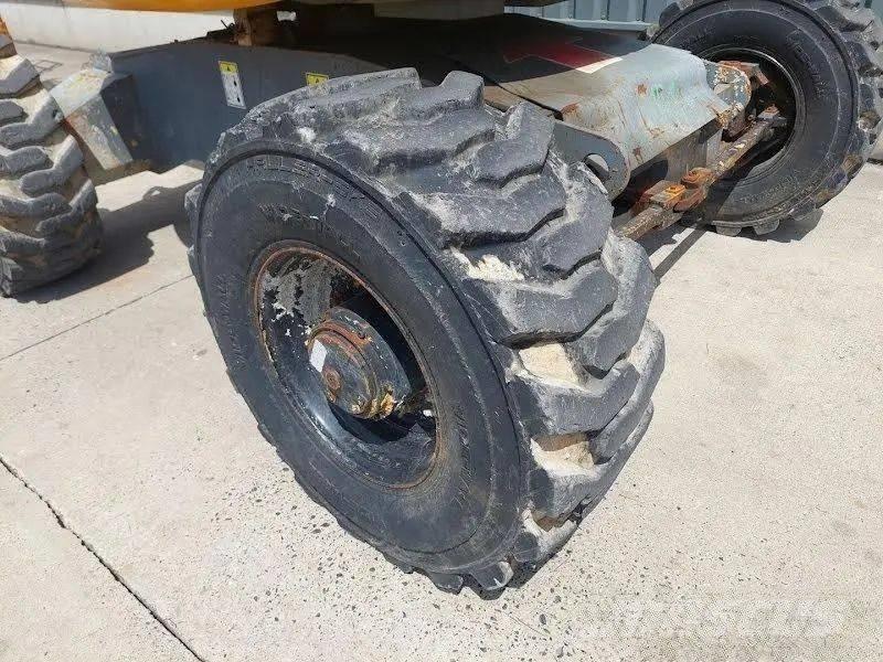 Haulotte HA18 SPX Articulated boom lifts