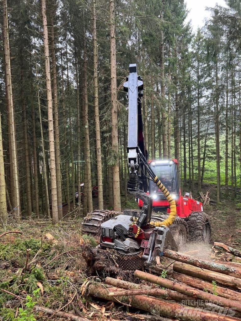 Valmet 941 Harvesters