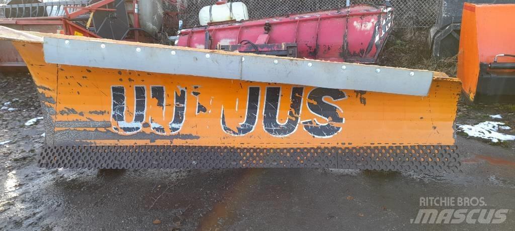 Rote Alueaura AA320 Snow blades and plows