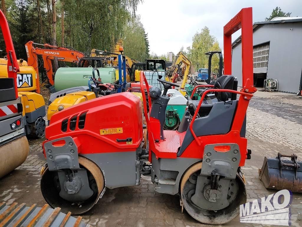 Hamm HD 12 VV Twin drum rollers