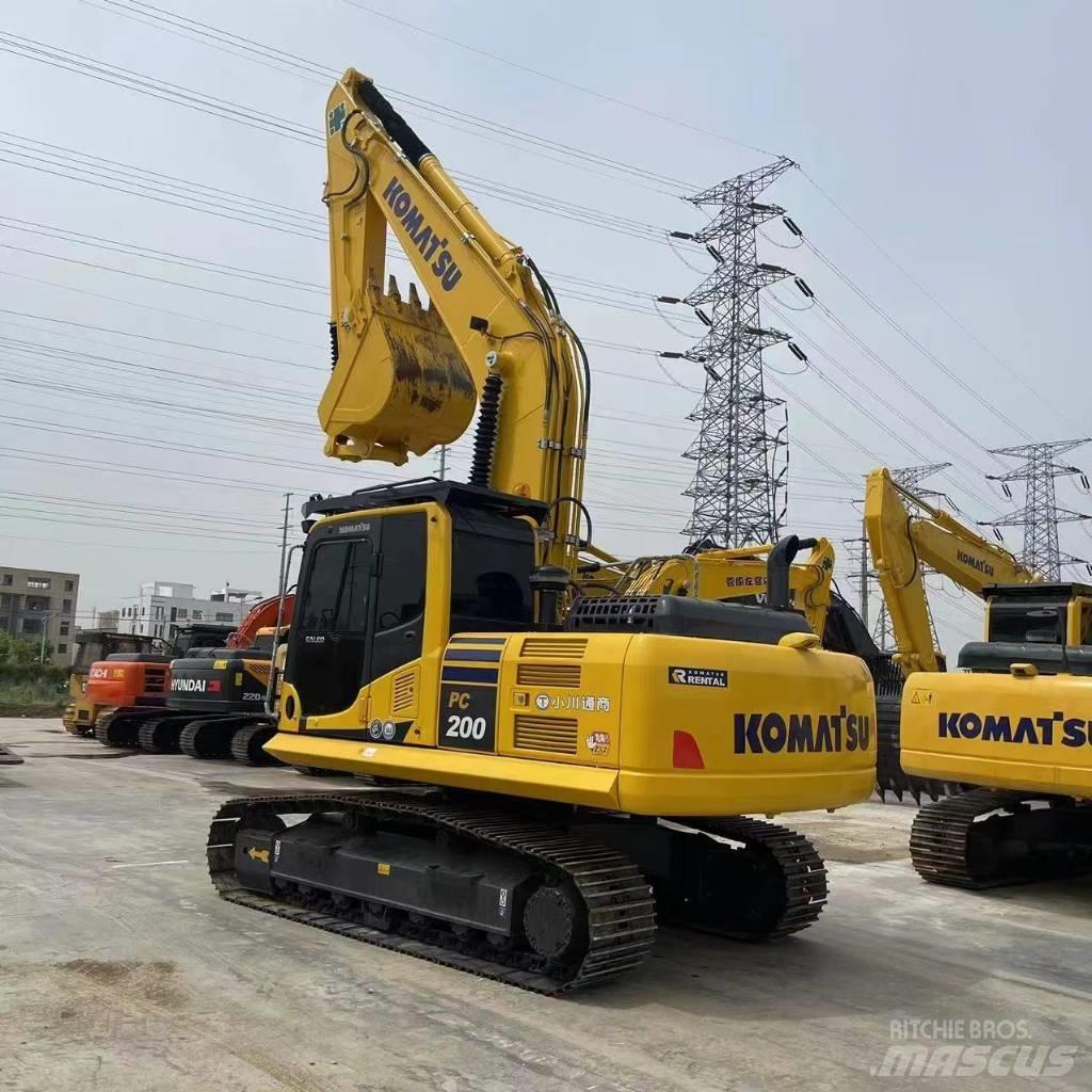 Komatsu PC200 Crawler excavators