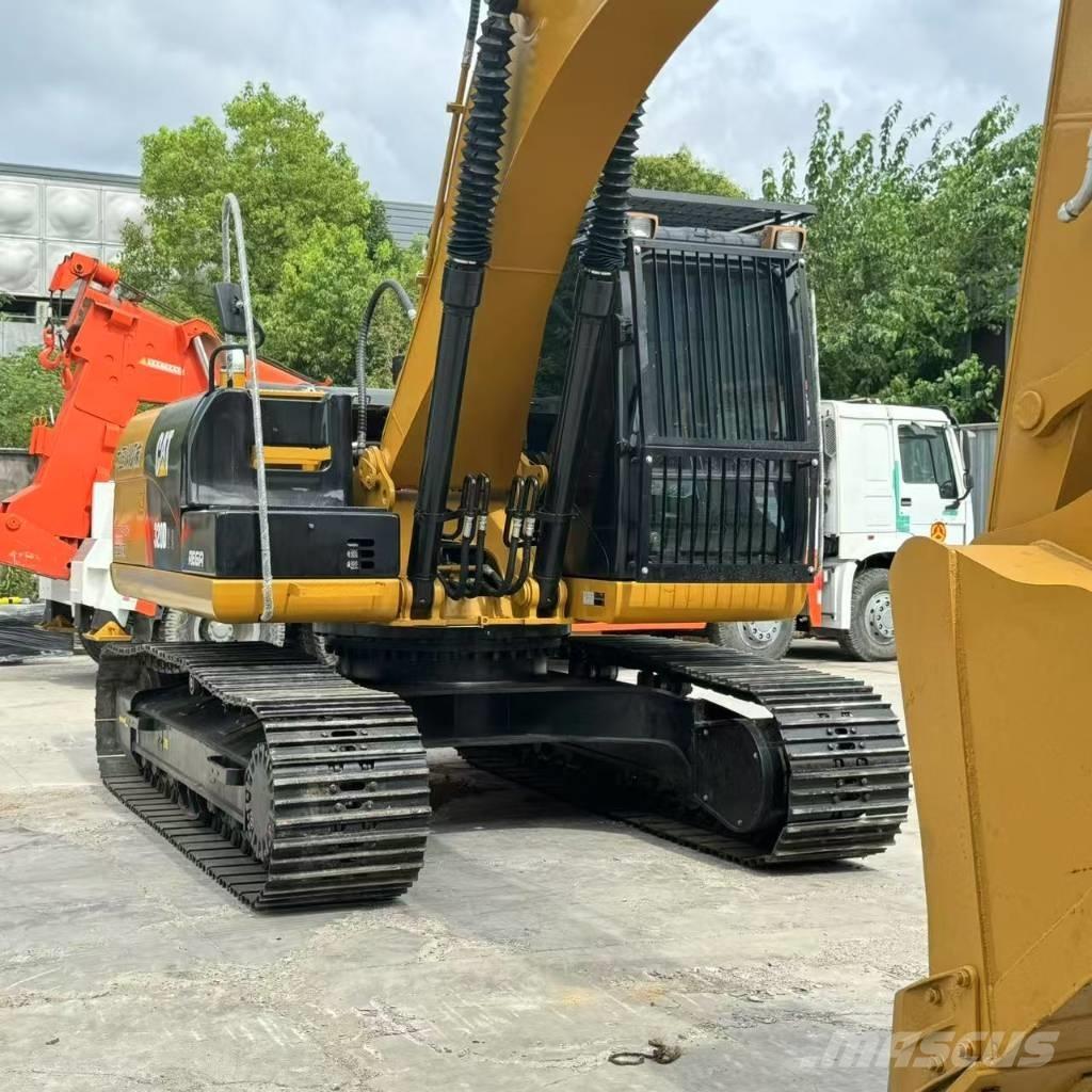 CAT 320D2 Crawler excavators