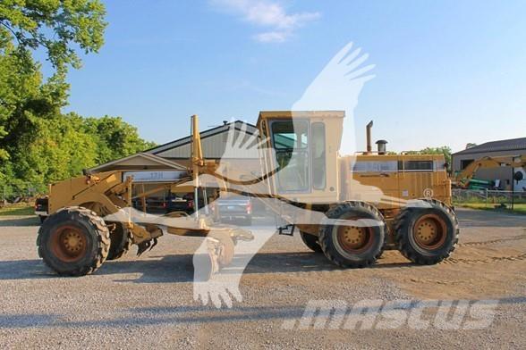 CAT 12H Graders