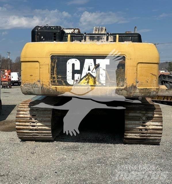 CAT 330D Crawler excavators