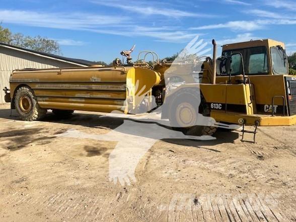 CAT 613C Water bowser