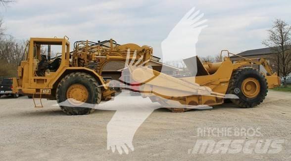 CAT 621F Scrapers