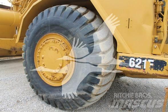 CAT 621F Scrapers