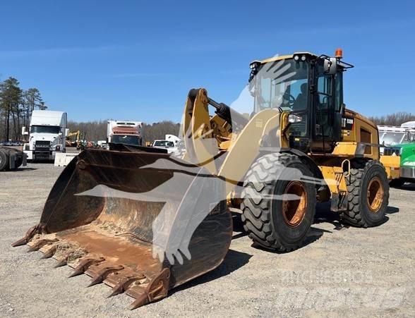 CAT 938M Wheel loaders