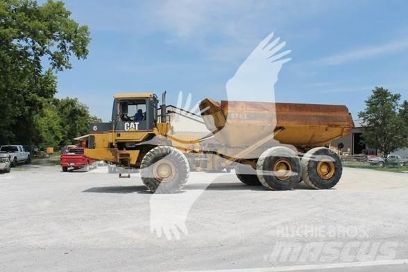 CAT D350E Articulated Haulers