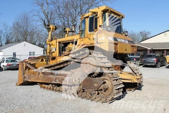 CAT D8N Crawler dozers