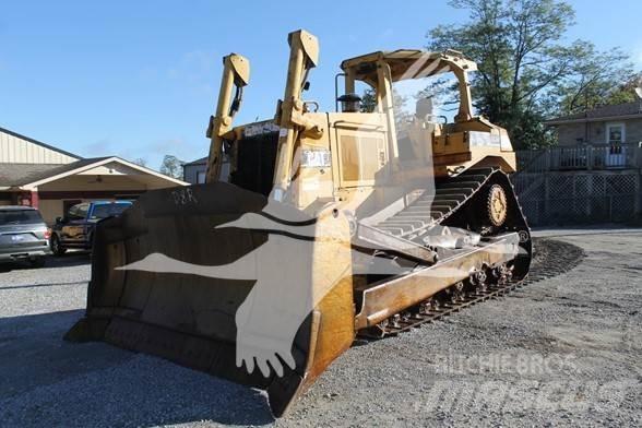CAT D8N Crawler dozers
