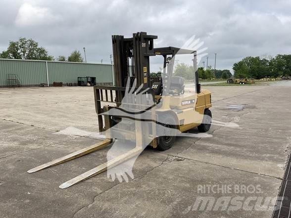 CAT DP50 Diesel trucks