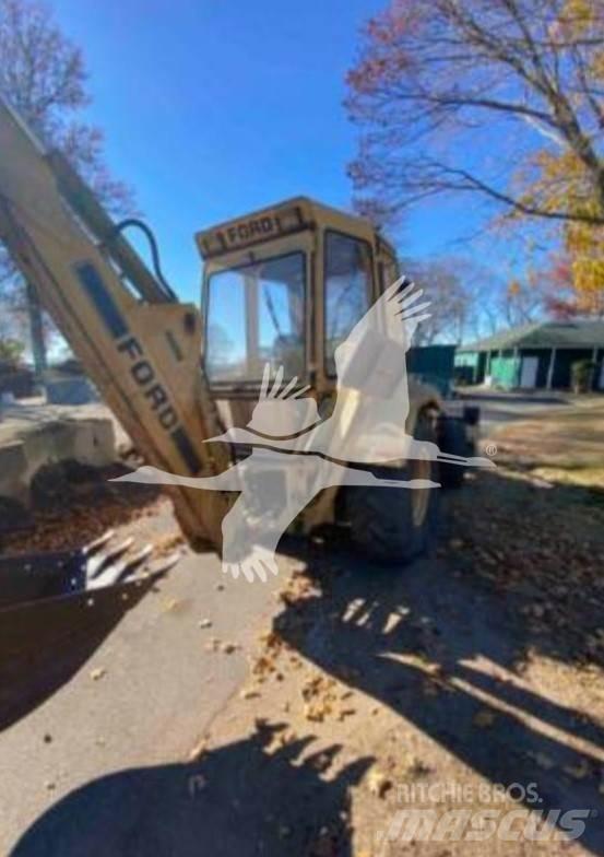Ford 455 Backhoe