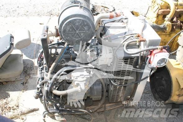 John Deere  Engines