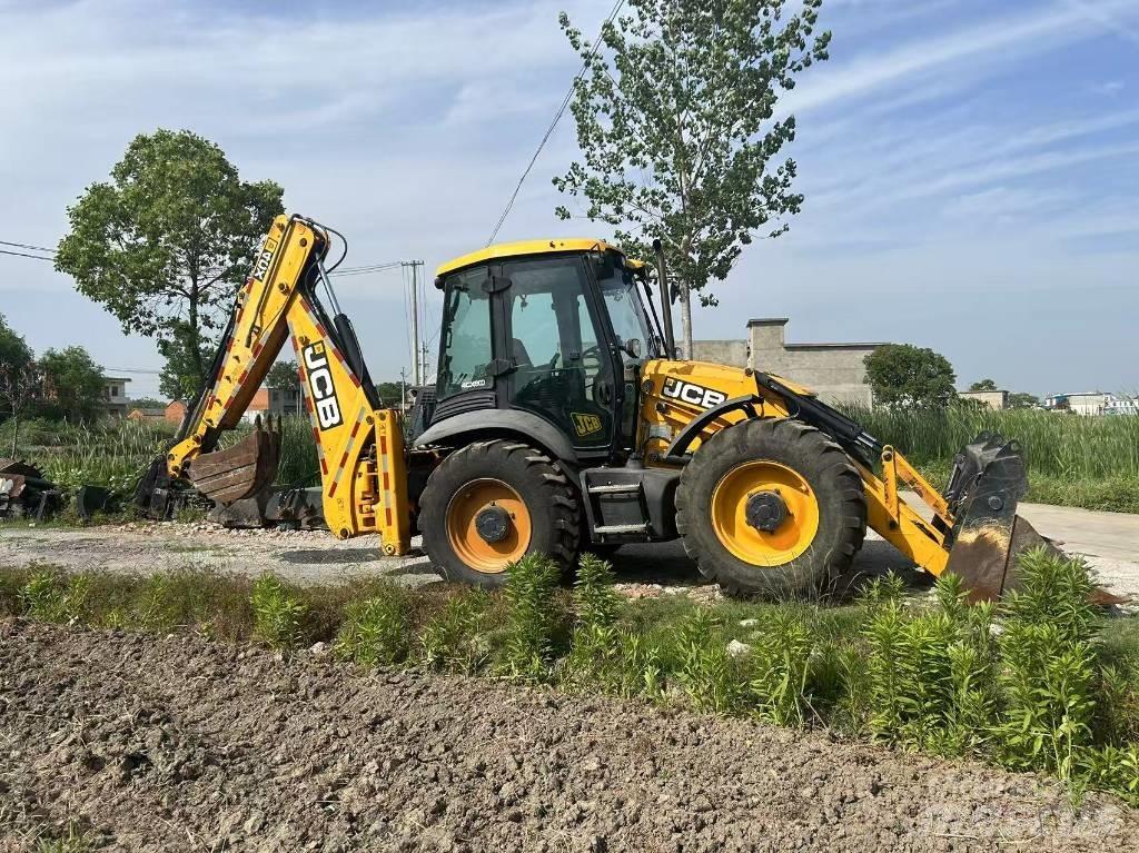 JCB 3 CX Backhoe