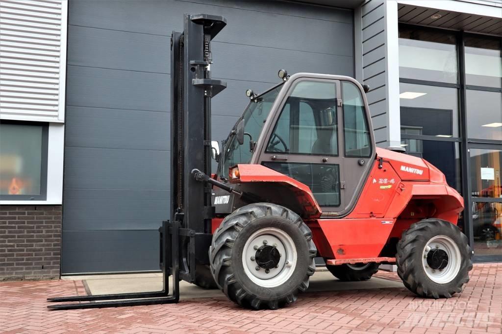 Manitou M 26.4 Rough terrain truck