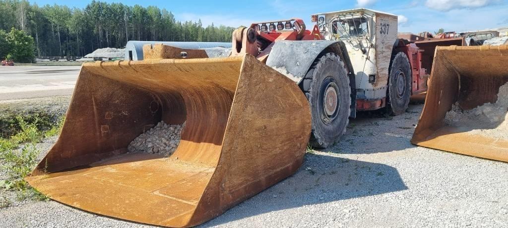 Sandvik LH 410 Underground Loaders