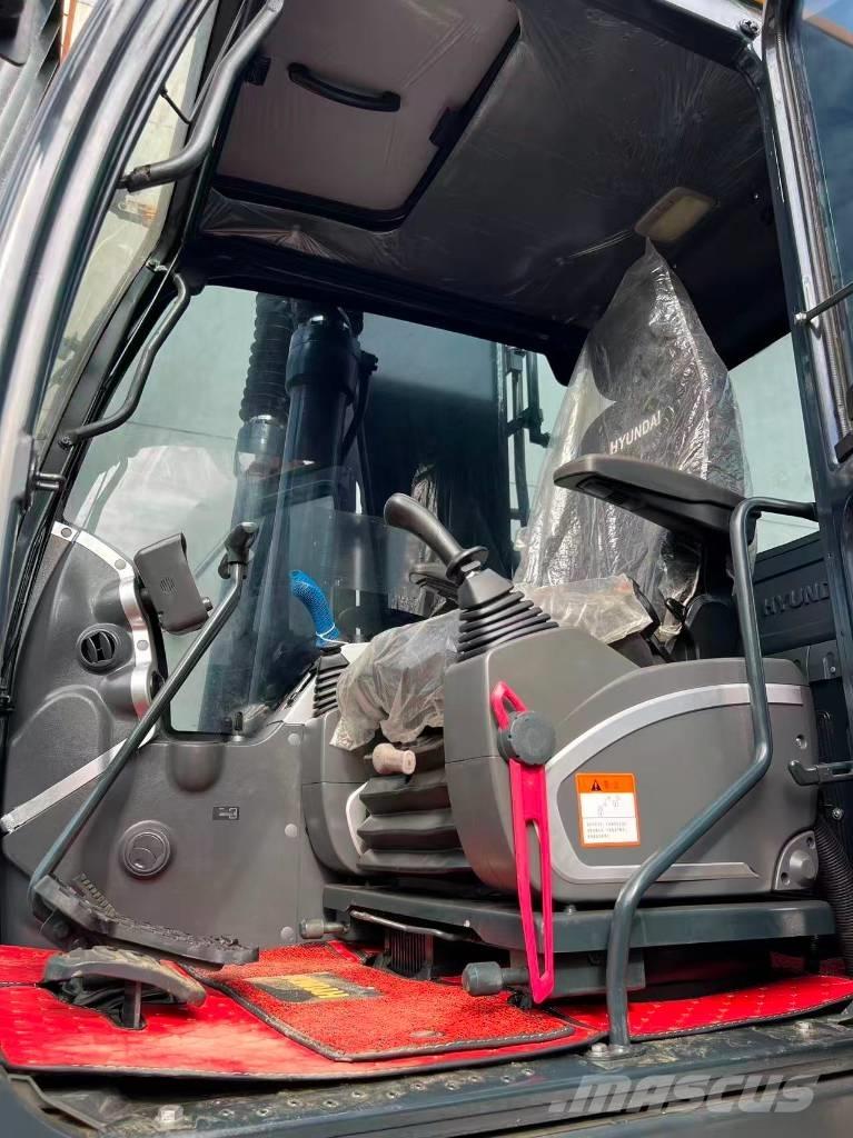 Hyundai R220LC-9S Mini excavators  7t - 12t