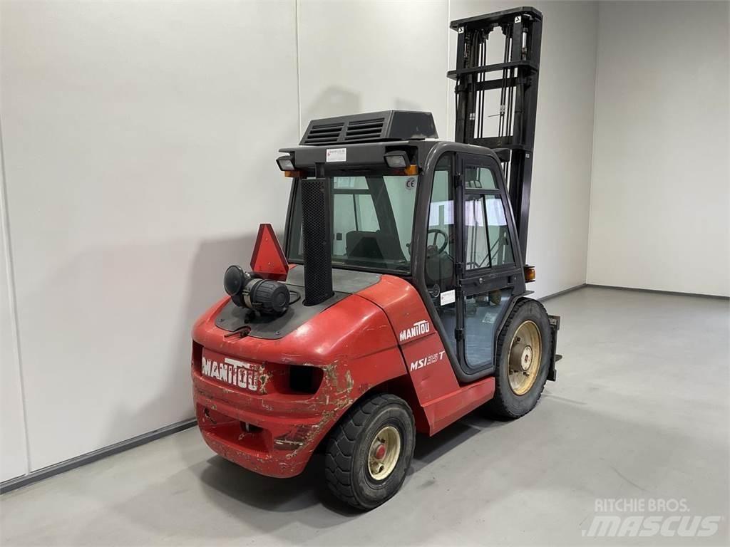 Manitou MSI 35T Rough terrain truck