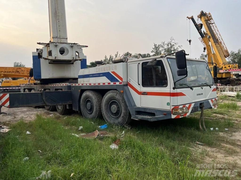 Zoomlion QAY220V All terrain cranes