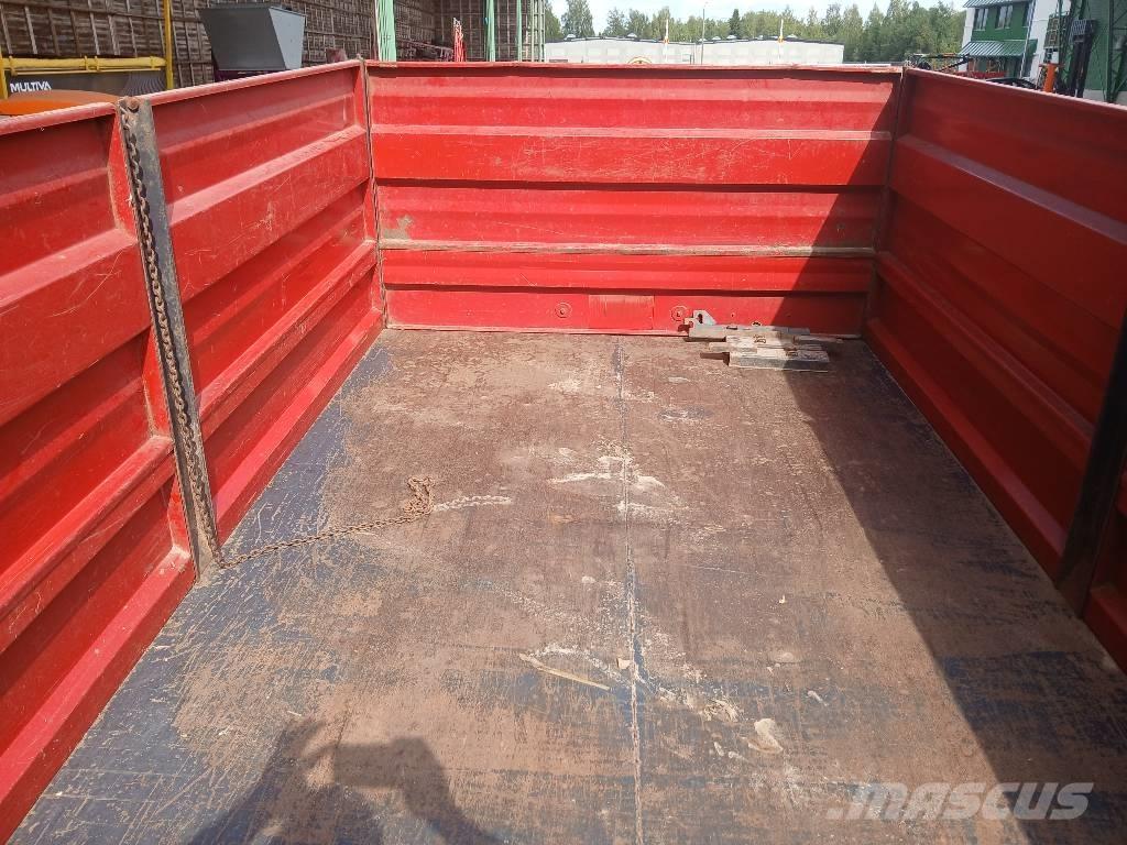 Tuhti M 85 Tipper trucks