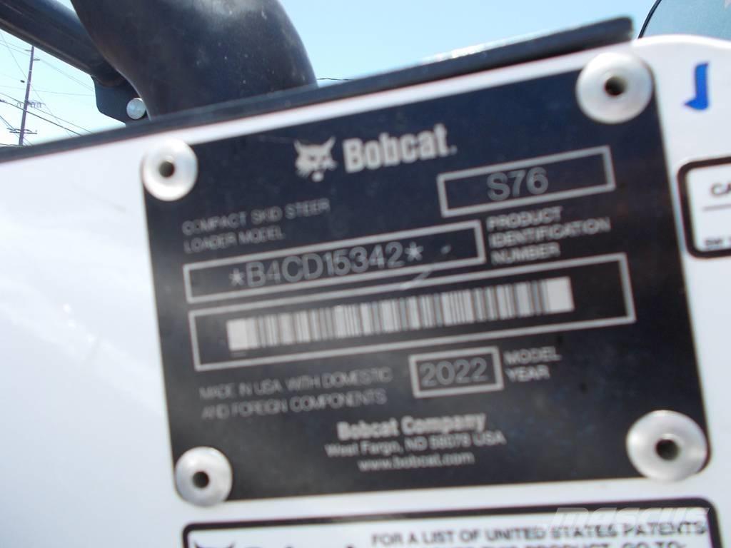 Bobcat S76 Skid steer loaders