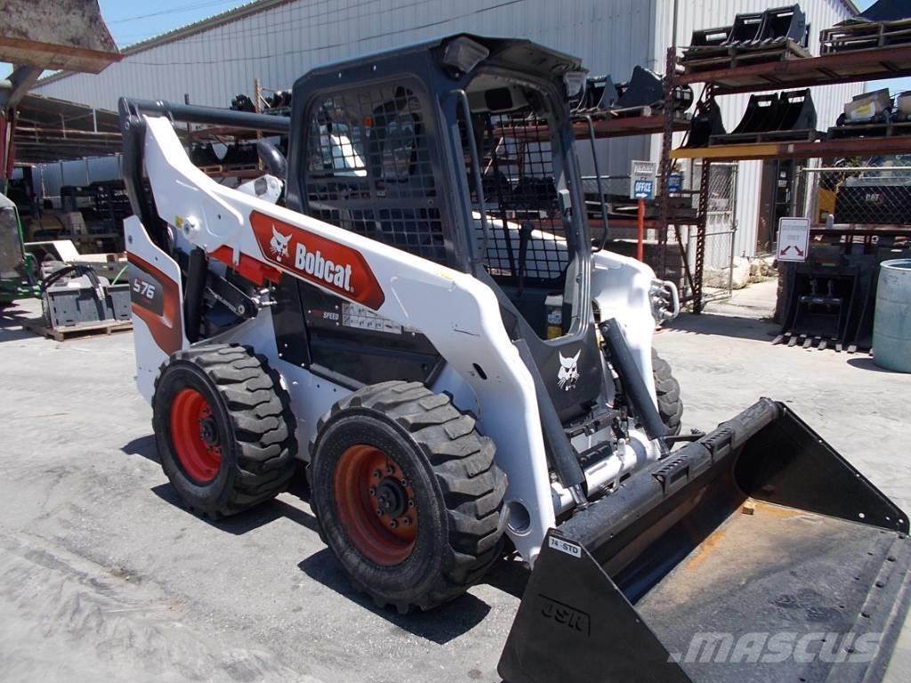Bobcat S76 Skid steer loaders