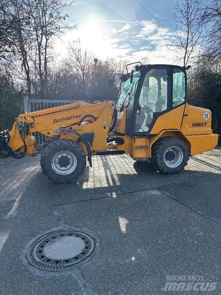 Schäffer 6680 T Telescopic wheel loaders