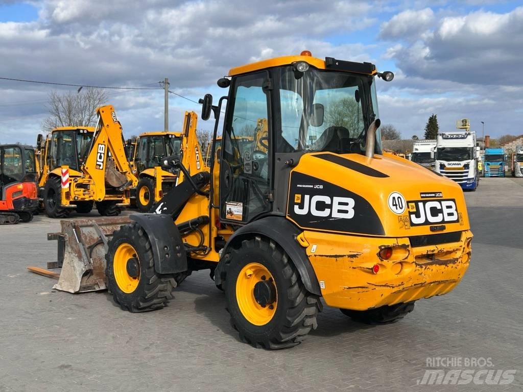 JCB 409 AGRI Wheel loaders