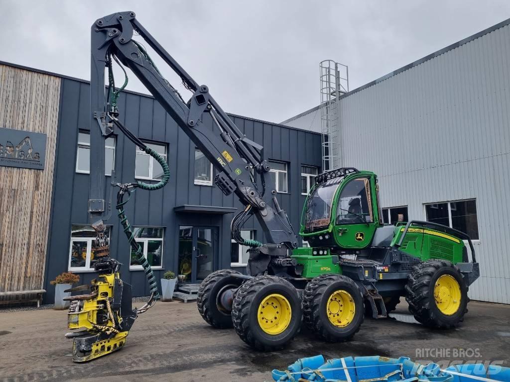 John Deere 1170 G Harvesters