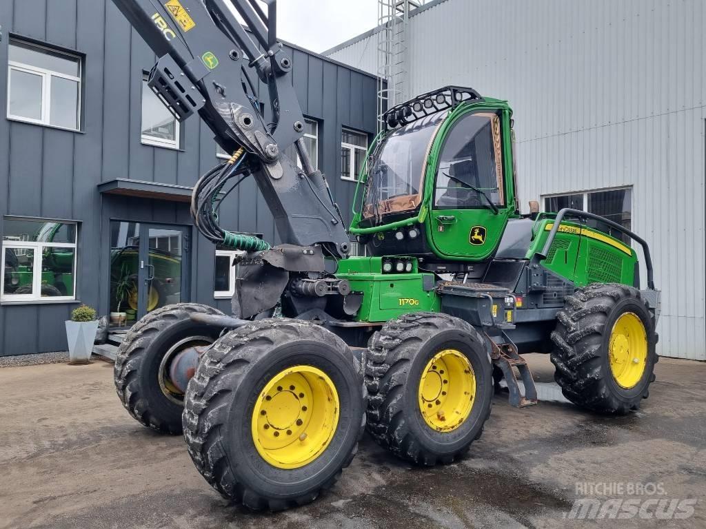 John Deere 1170 G Harvesters